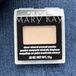 MARY KAY BEIGE 2 SHEER MINERAL PRESSED POWDER Full Size Discontinued New
